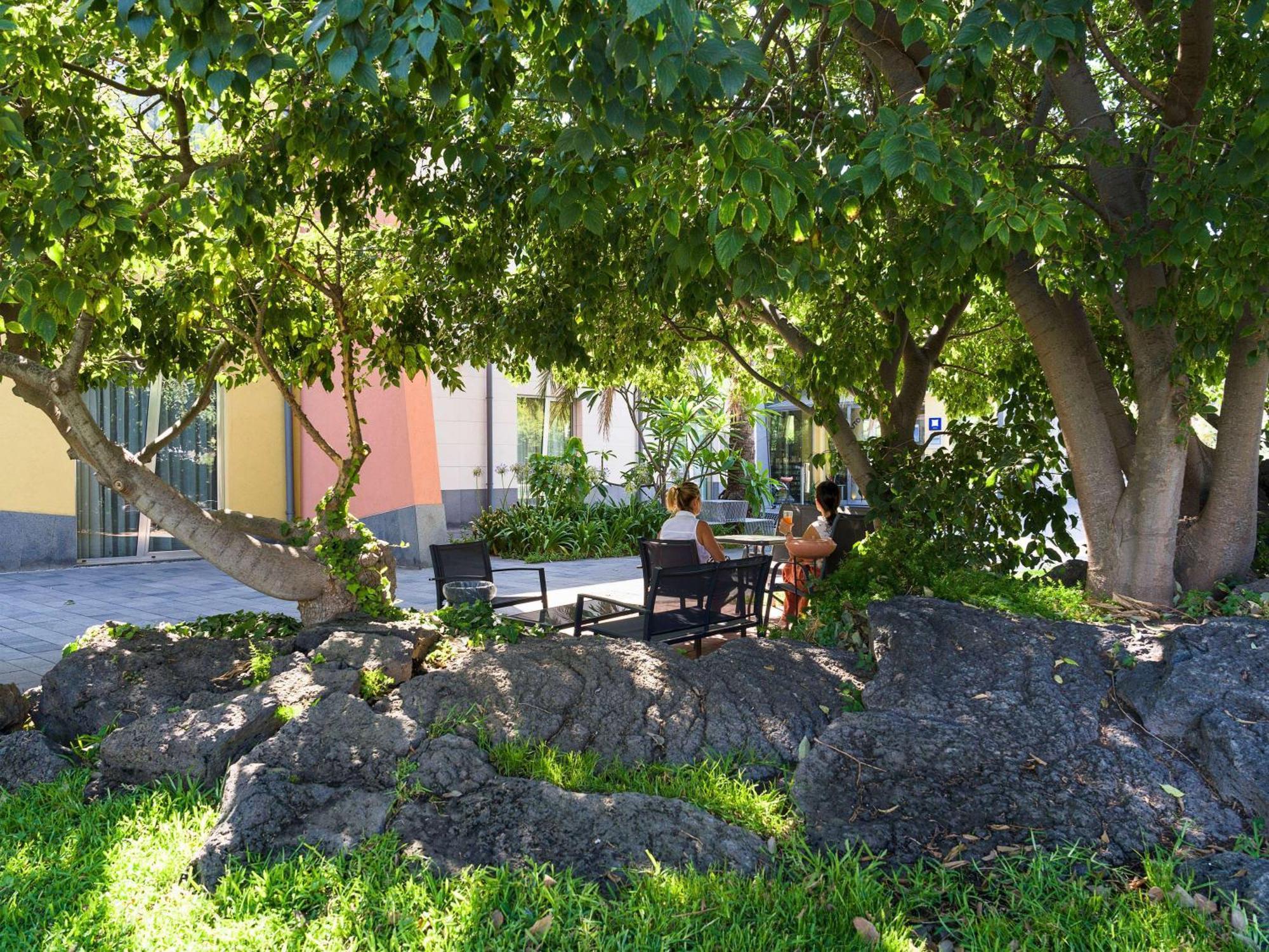 Hotel Ibis Styles Catania Acireale Exterior foto
